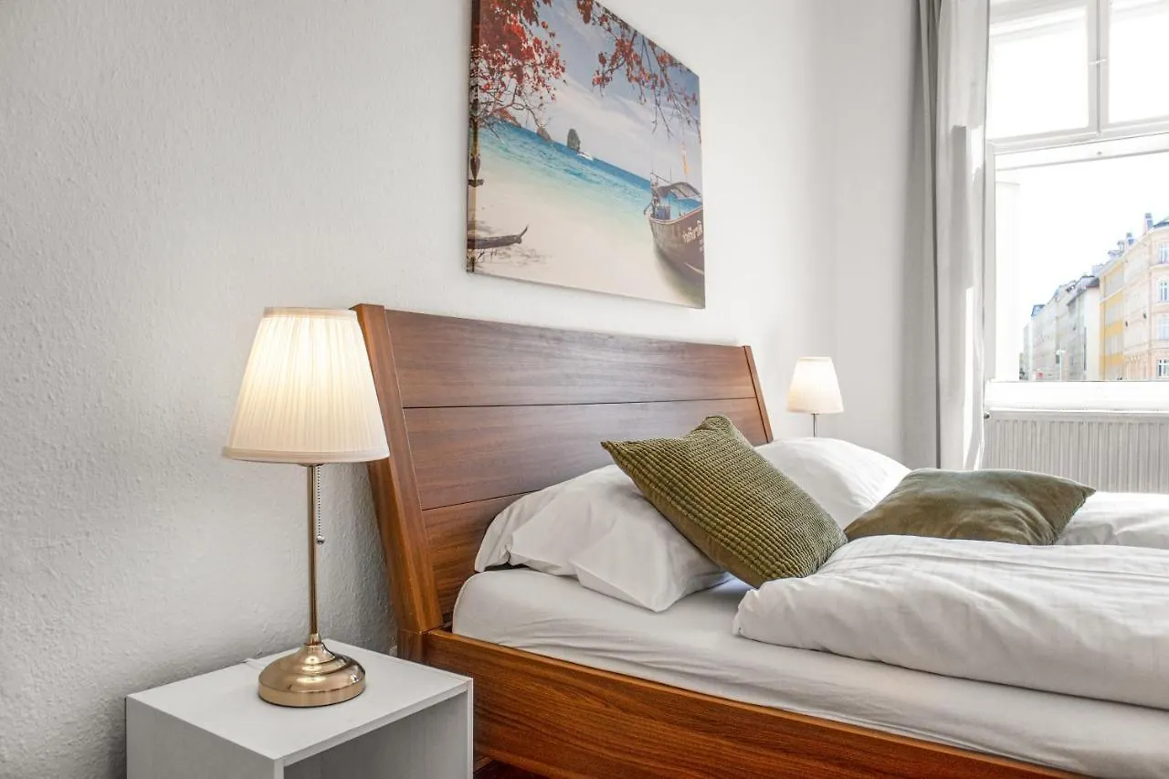 Apartment Spacious 2Br Apt. Rennweg - Perfect For Longstays. Vienna